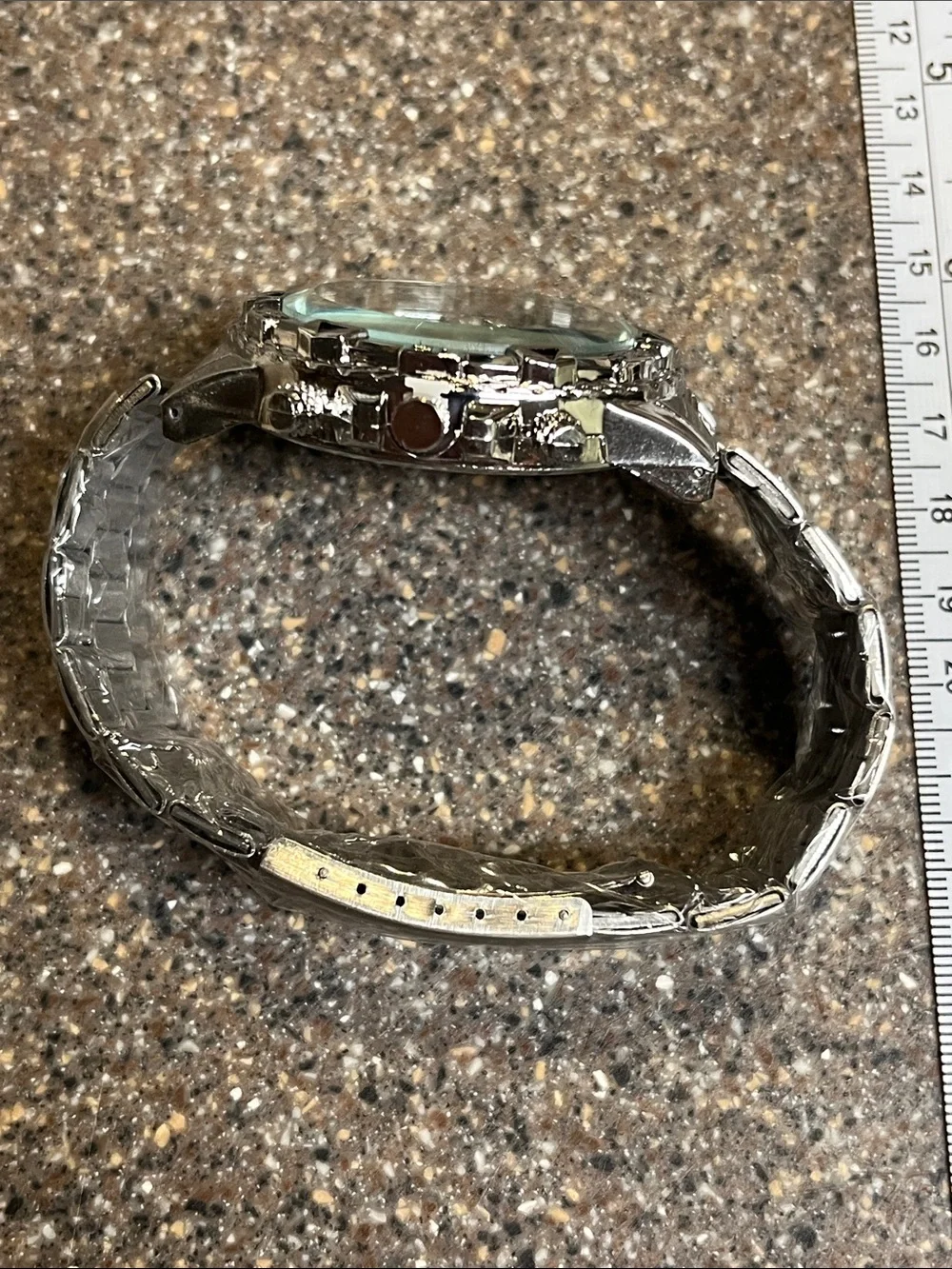 Men’s watch silver tone